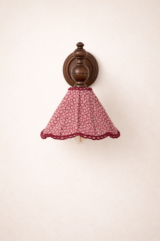 Burgundy Bloom — komplet (kinkiet vintage z ręcznie szytym abażurem)